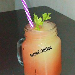 A picture of Watermelon cucumber juice.