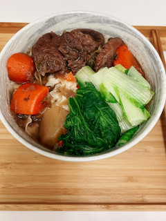 燉牛肉(麵) 的食譜成品照片