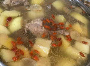 青木瓜排骨湯 的食譜成品照片