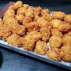 A picture of Chicken crispy nuggets.
