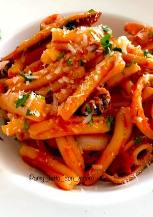 Foto di Caserecce calamari e pecorino