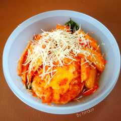 รูปของ Balado telur dan kentang tabur keju