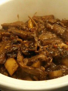 A picture of Braised eggplant and tofu in Claypot 鱼香茄子煲🍆#veggies#.