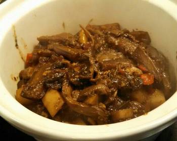 Easy Recipe Braised eggplant and tofu in Claypot veggies Delicious