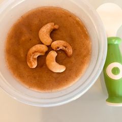 A picture of Sugar free apple- wheat porridge (baby/toddler recipe).
