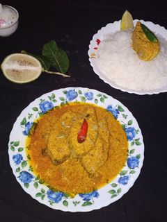 সরষে ইলিশ (Sorshe ilish recipe in Bengali) রেসিপির প্রধান ছবি