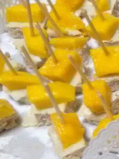 Una foto de Atún con queso y mango Malagueño