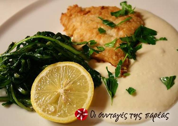 Fried cod-fish served with a garlic dip