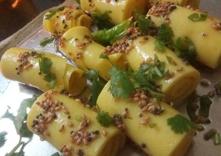 Recipe of Favorite Gujarati Khandvi