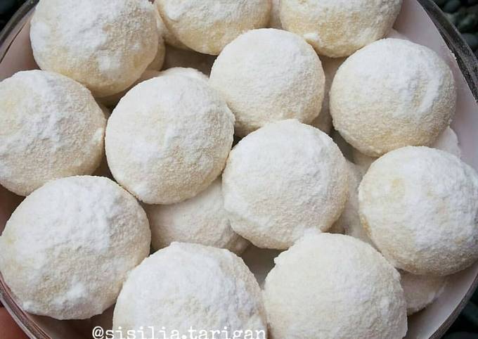 Putri Salju 3 Bahan (No Mixer No Oven)