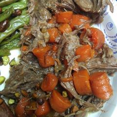 Roast Beef with Bay Leaf A picture of Roast Beef with Bay Leaf.