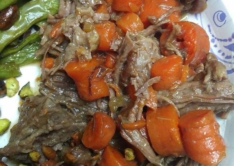 Any-night-of-the-week Roast Beef with Bay Leaf