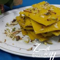 A picture of Bombay Ice Halwa or Mahim Halwa.