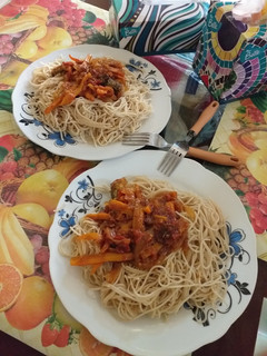 Taliya da carrot source ainihin hoton girkin