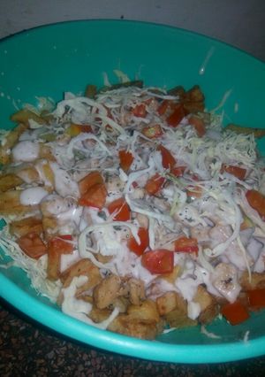 A picture of Potato chicken mayo salad.
