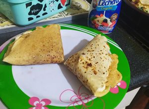 Una foto de Crepas dulces o saladas de la marca tres estrellas ✨