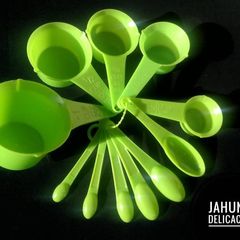 A picture of Baking Utensils for beginners (A-Most have).