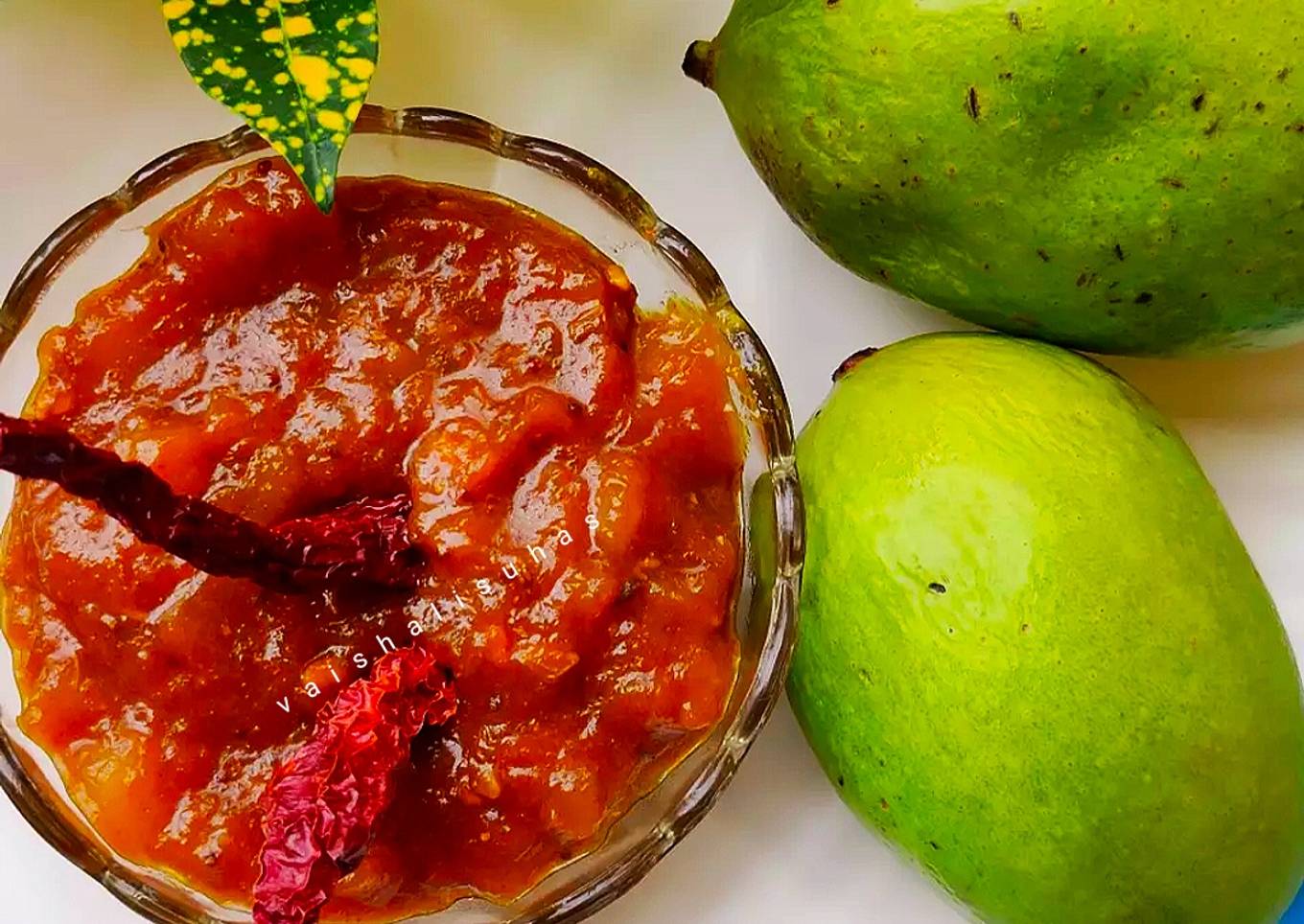 Methamba (mango chutneywith super seeds)