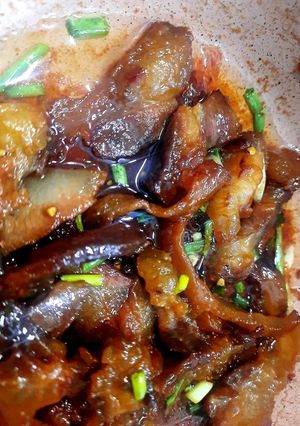 Hình của món Thịt rang cháy cạnh.