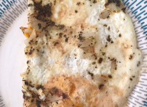 Una foto de Omelette de claras y orégano