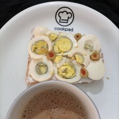 A picture of Open Egg Sandwich.