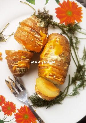 A picture of Cheesy Baked potato.