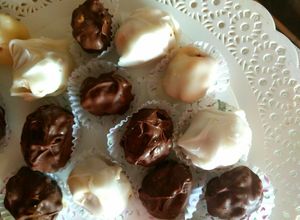 Una foto de Nueces confitadas y chocolatadas