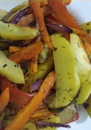 A picture of Potato wedges.