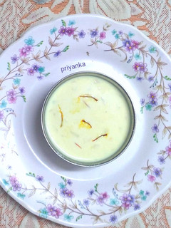 चावल की खीर (chawal ki kheer recipe in Hindi) रेसिपी मुख्य फोटो