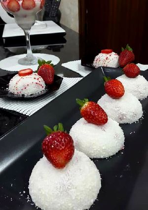 صورة لوصفة حلى جوز الهند 🍧 بالفريز 🍓