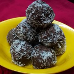 Chocolate coconut ladoo A picture of Chocolate coconut ladoo.