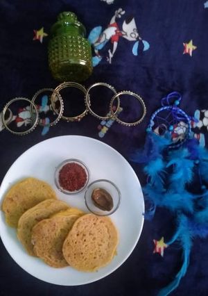 बेसन का चीला (besan ka cheela recipe in Hindi) रेसिपी मुख्य फोटो