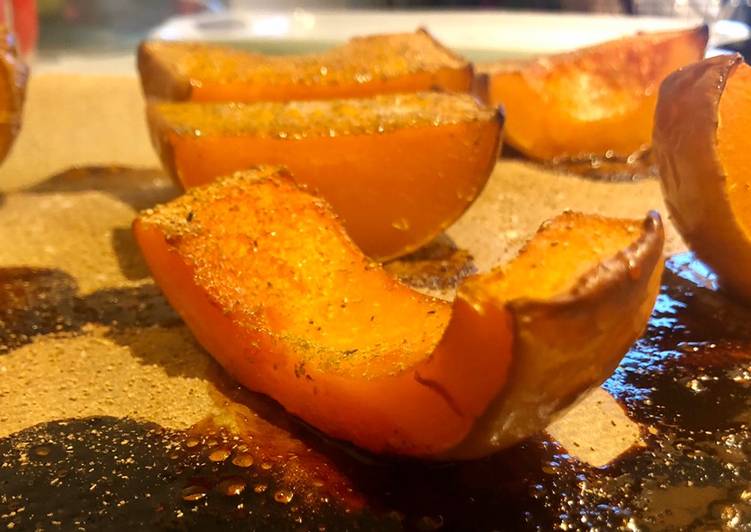 Simple Way to Prepare Perfect Honey Roasted Butternut Squash with Rosemary &amp; Salt