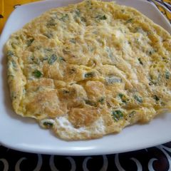 A picture of Spring onion omelette.
