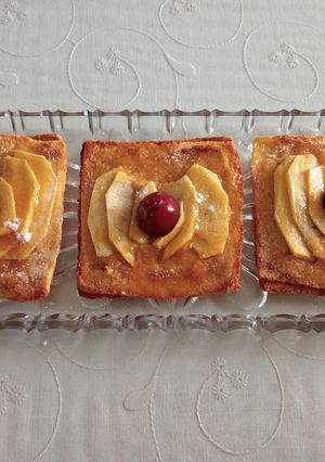 Una foto de Tartitas de manzana con pan de molde
