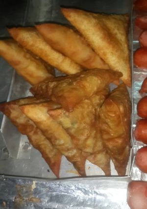 A picture of Beef samosa.