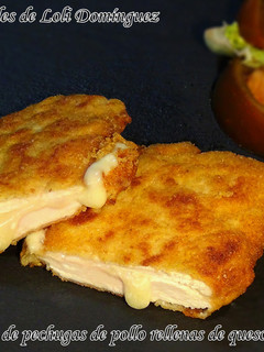 Una foto de ¡Pollo Playero! Pechugas de pollo rellenas con queso y empanadas