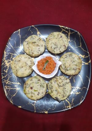 A picture of Instant Moong Dal Idli.