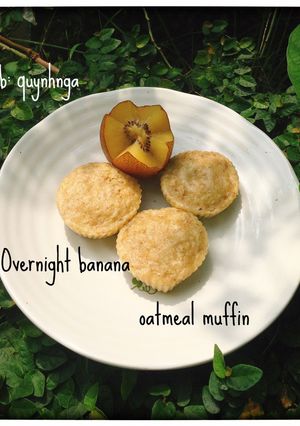 Hình của món Overnight banana oatmeal muffin.