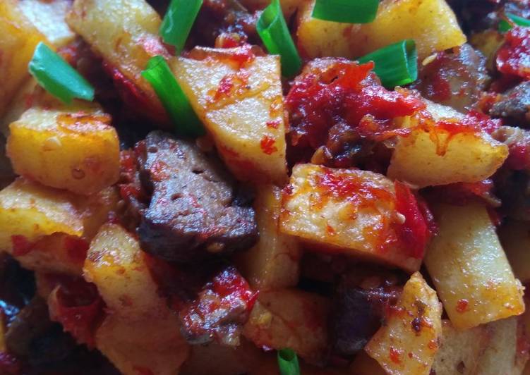 Sambel goreng ati ampela ayam kentang