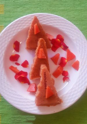 A picture of Frozen Papaya Pudding.