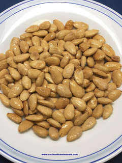 Una foto de Almendras fritas