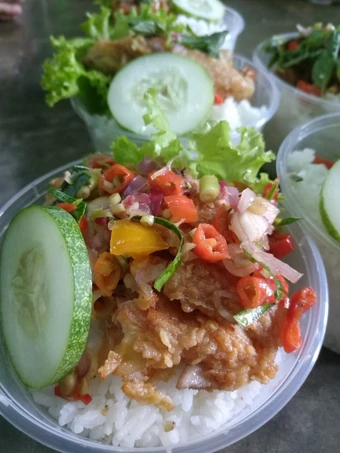 Cara Gampang Menyiapkan Resep Ayam Crispy Sambal Matah yang Sempurna Anti Ribet, Uenak Banget