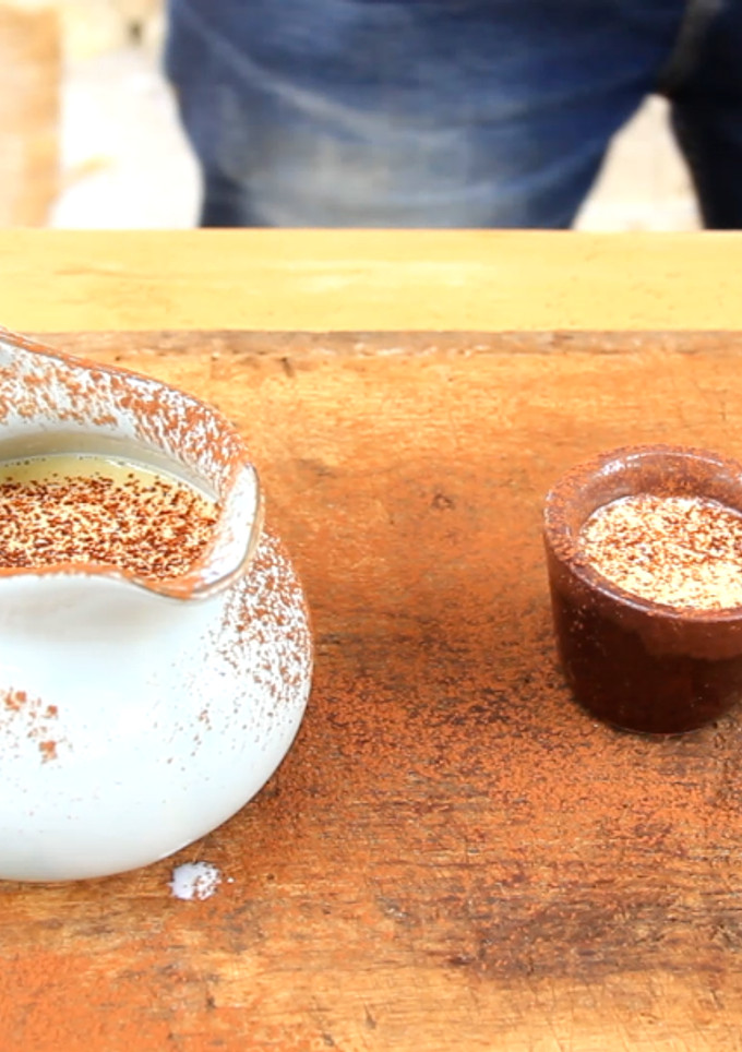 Una foto de Chocolate blanco a la taza