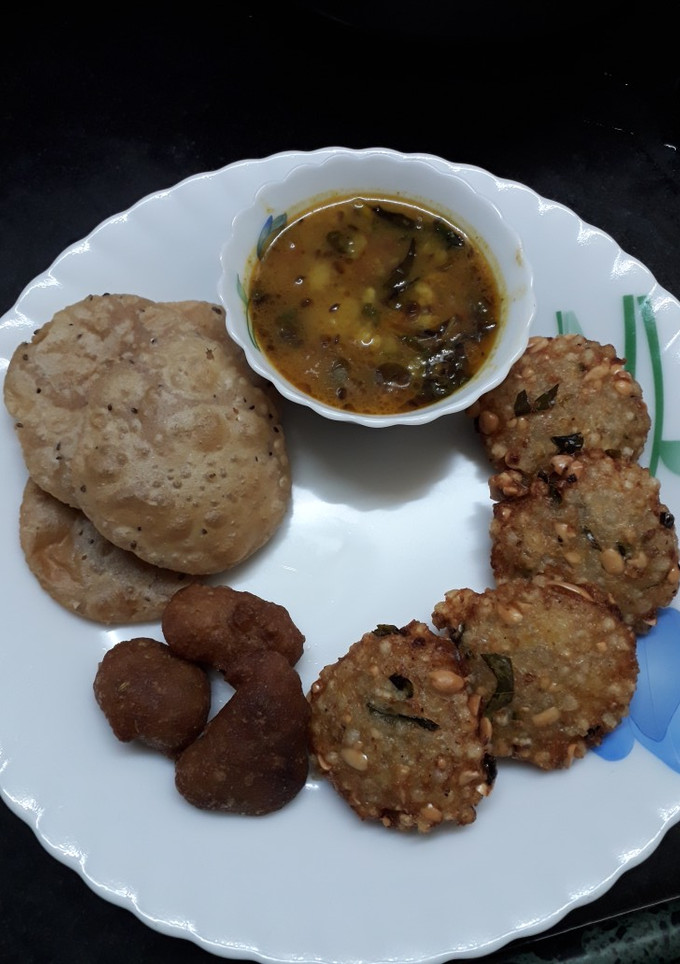 व्रत की थाली (Vrat ki thali recipe in Hindi) रेसिपी मुख्य फोटो