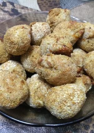 Una foto de Bolitas de atún y queso