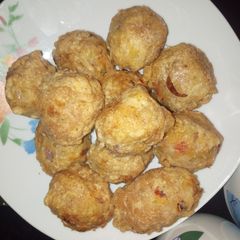 A picture of Yam balls.