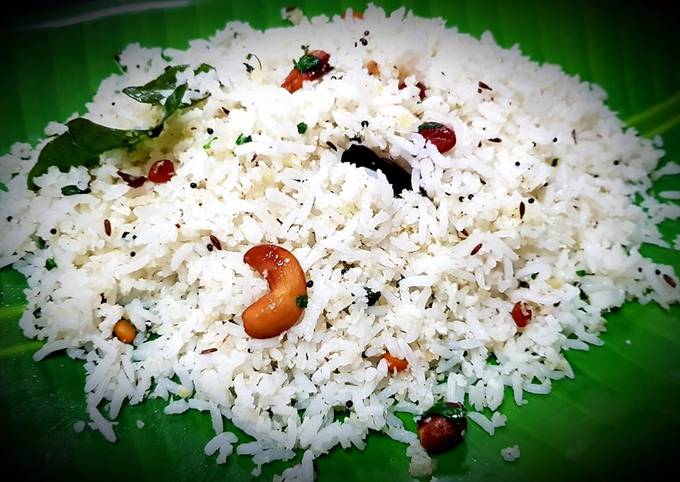Steps to Make Super Quick Homemade Coconut Rice