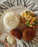 Croquetas de pollo rellenas de jamón y queso