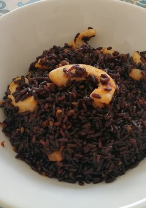 Foto principal de Arroz negro con calamares y gambas